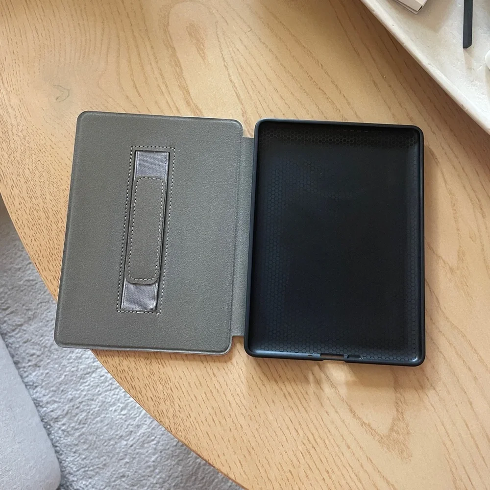 The Bookish Goods Kindle Paperwhite Case (11th Gen - 2021)